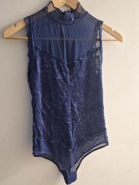 New MIA Navy Lace High-Neck Bandeau Bodysuit